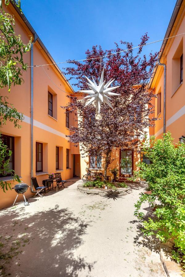 Idyllisches Haus Mitten In Berlín Exterior foto